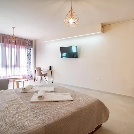 Апартаменты Monastiraki Metro Station For 4 Persons *